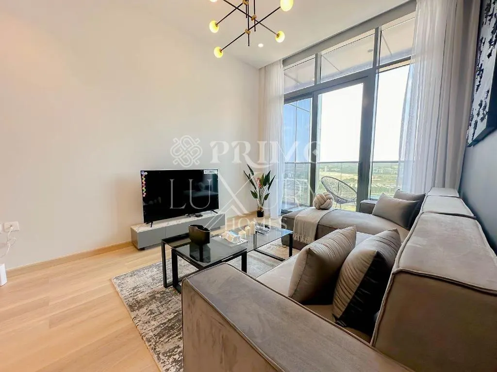 Comfy 1-Bedroom Apartment At Blue Wave - Liwan Dubai