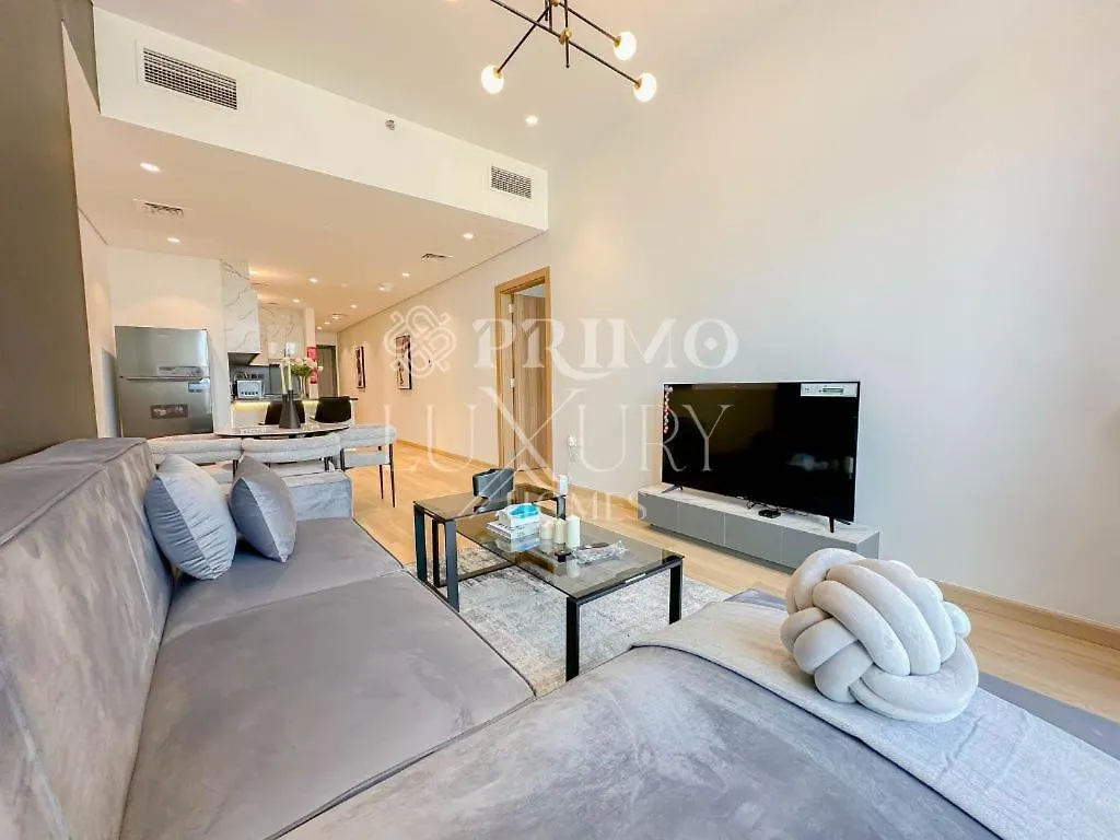 Comfy 1-Bedroom Apartment At Blue Wave - Liwan Dubai 0*,